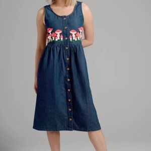 ModCloth Retro Mushroom Dress NWT US 4 Mushroom Lover's Embroidered Jumper